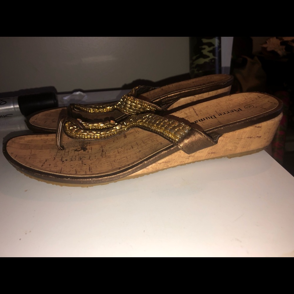 Wedge sandals - Picture 2 of 3